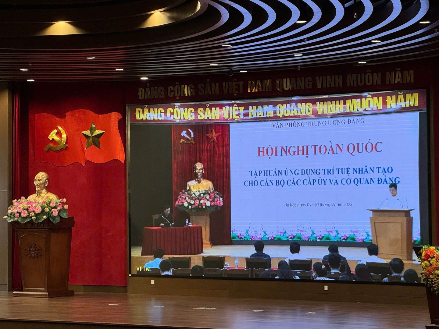 Ảnh Hội nghị ứng dụng AI
